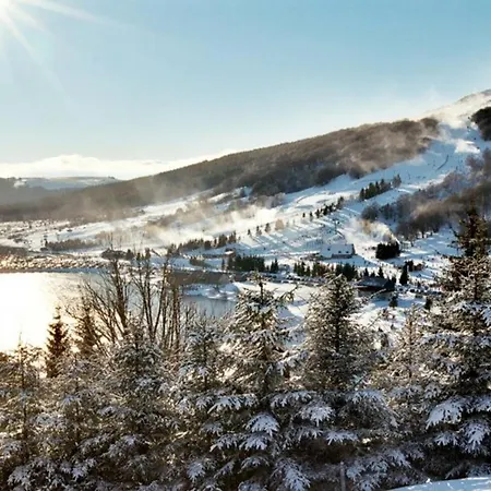 Au Pied Des Pistes Avec Parking Gratuit - Fr-1-814-106 Apartment Besse-et-Saint-Anastaise